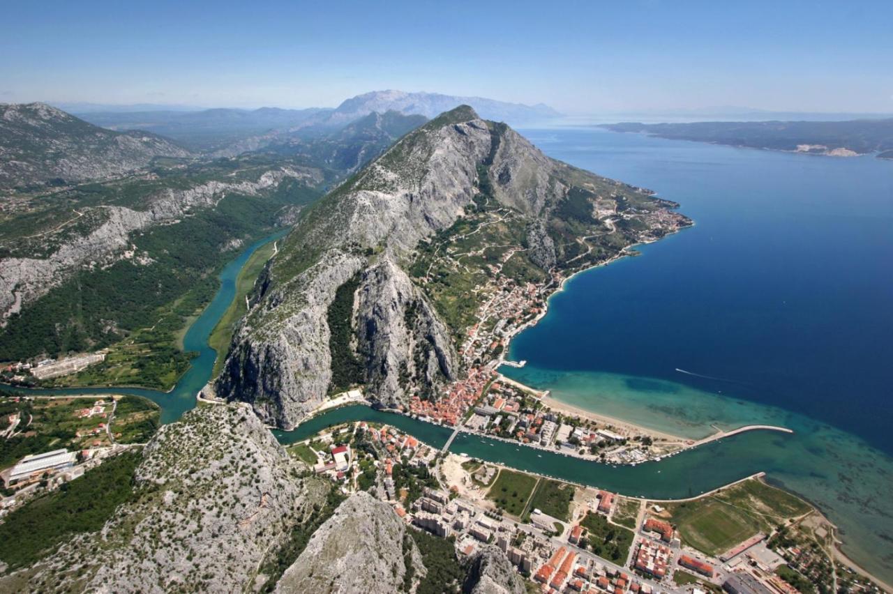 Apartment In Omis With Sea View, Balcony, Air Conditioning, Wi-Fi 외부 사진